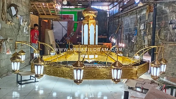chandelier-mosque-at-singapure