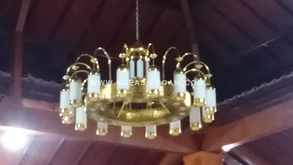 pesan-lampu-gantung-masjid